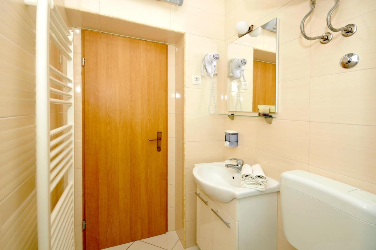 Apartments Penic Трогир Экстерьер фото