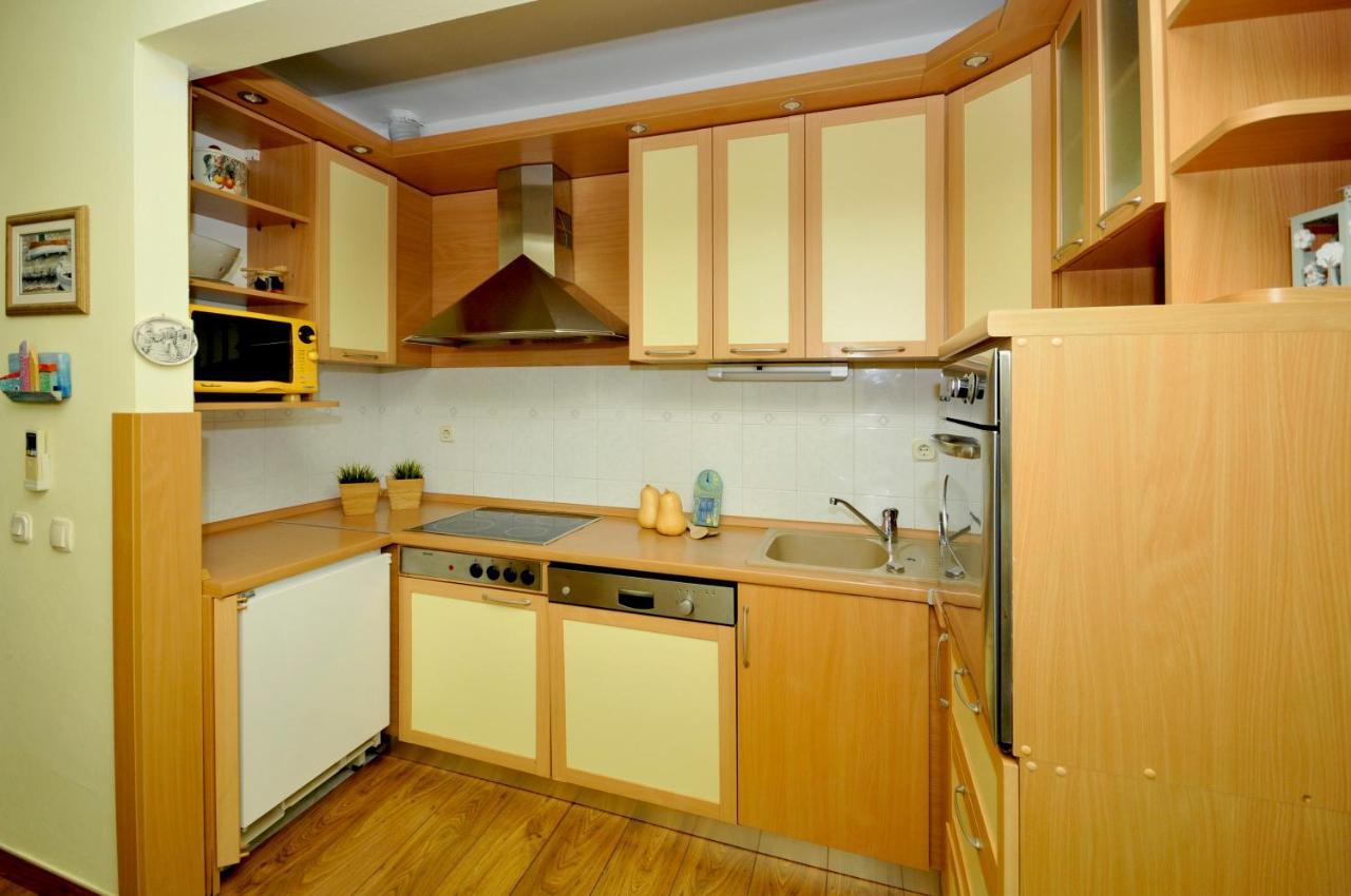 Apartments Penic Трогир Экстерьер фото