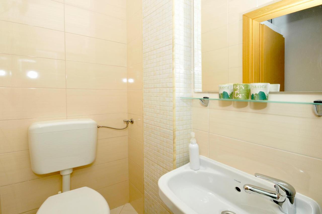 Apartments Penic Трогир Экстерьер фото