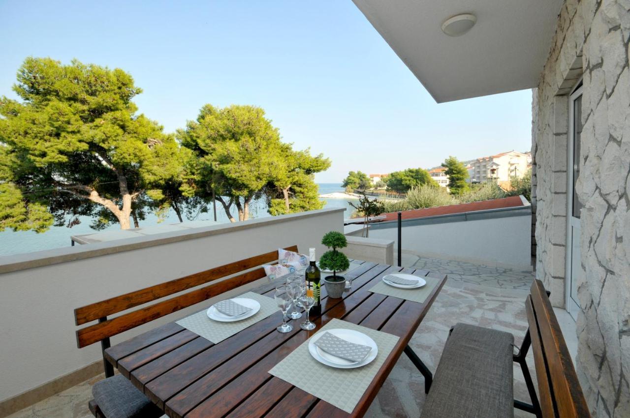 Apartments Penic Трогир Экстерьер фото