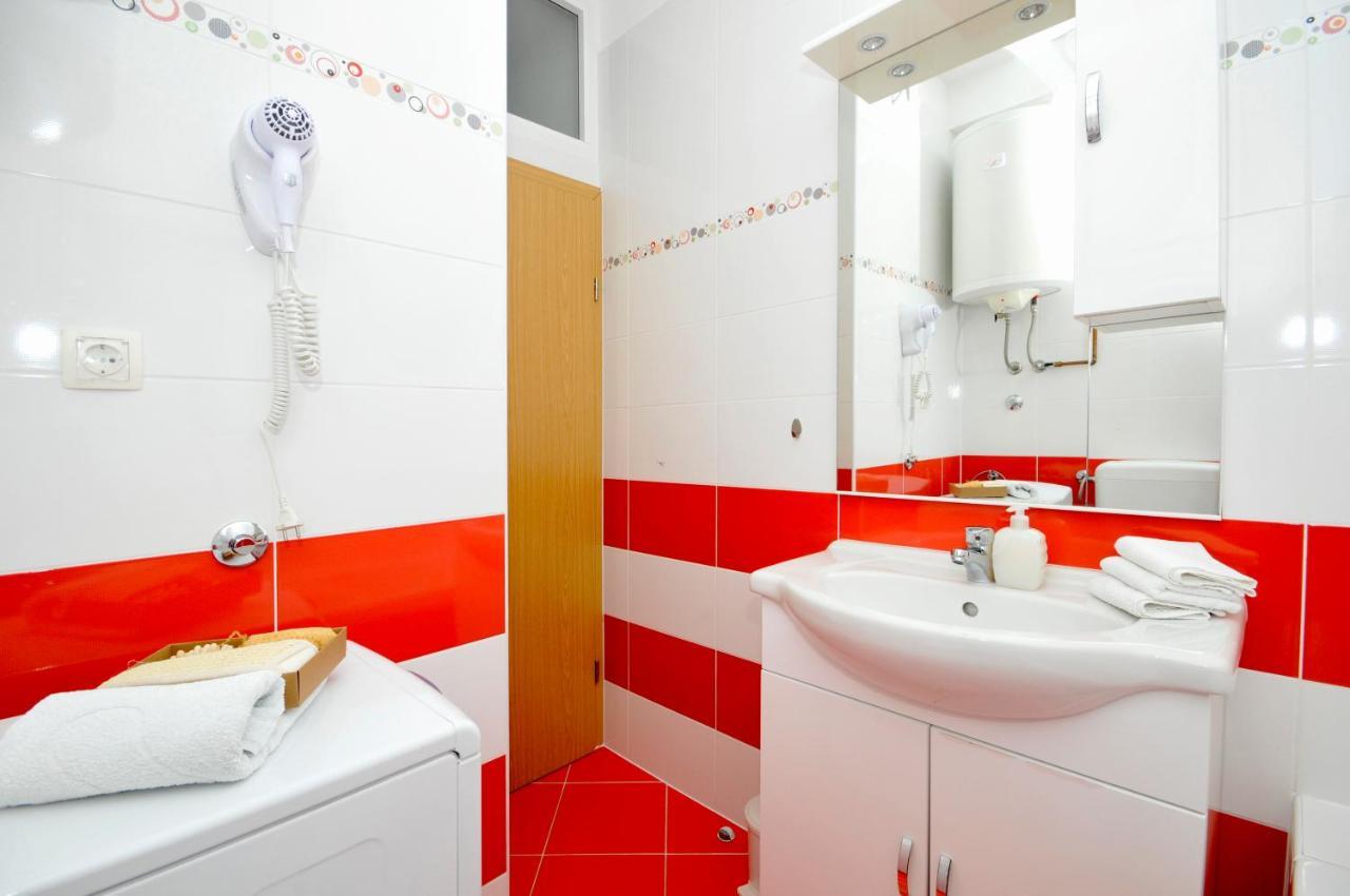 Apartments Penic Трогир Экстерьер фото