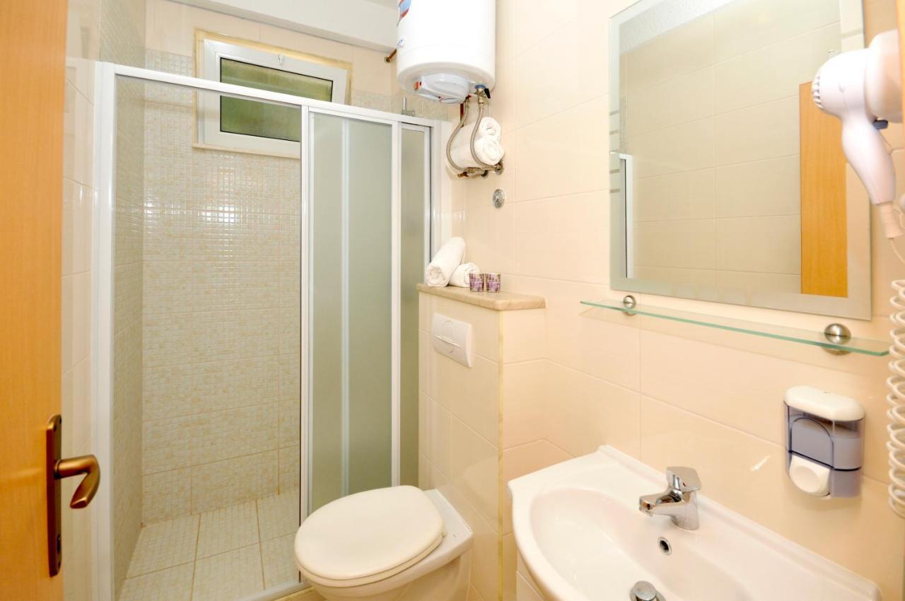 Apartments Penic Трогир Экстерьер фото