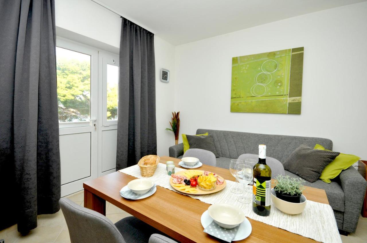 Apartments Penic Трогир Экстерьер фото